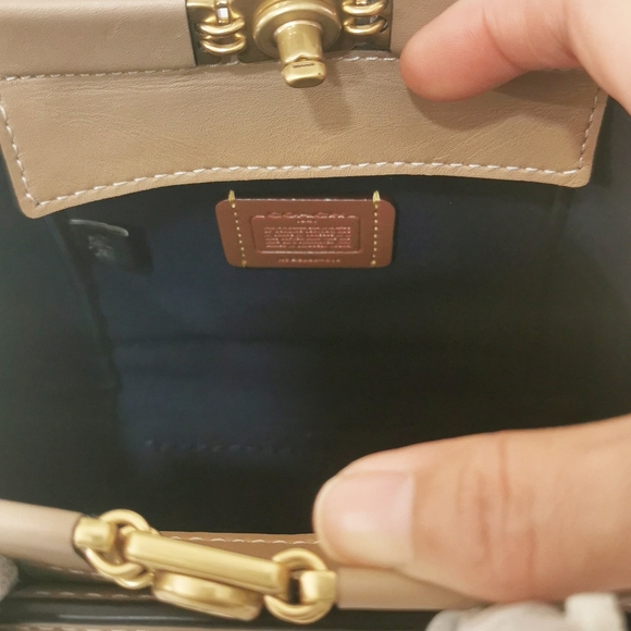 Coach Troupe Tote 16 With Weaving